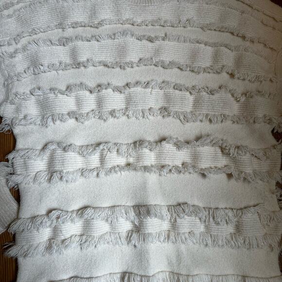 AndTheWhy cream layered fringe mock neck sweater SIZE M/L - Picture 3 of 4